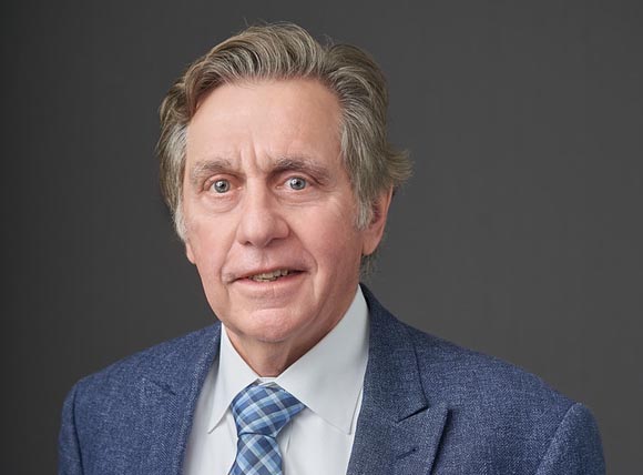 Robert R. Fabbri - Deeley Fabbri Sellen LLP - Family Law Winnipeg, Manitoba
