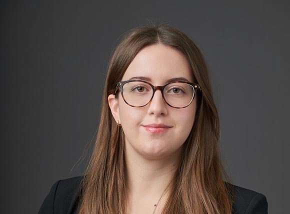Emily E. Meijer  - Deeley Fabbri Sellen LLP - Real Estate Lawyer Winnipeg, Manitoba
